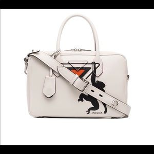 Meet your Posher, Ozgun